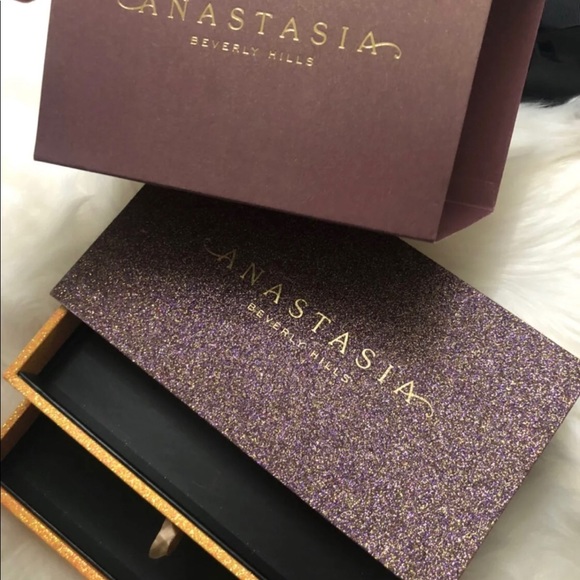 Other - Anastasia box for palette